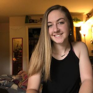 Meet your Posher, Jenna